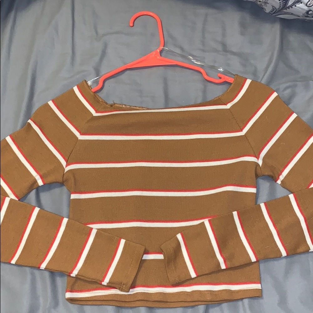 Off The Shoulder Crop Top
